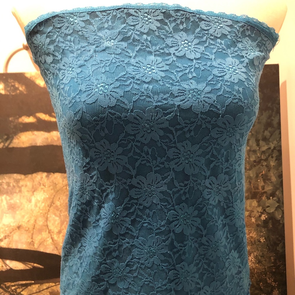 Lace tube top